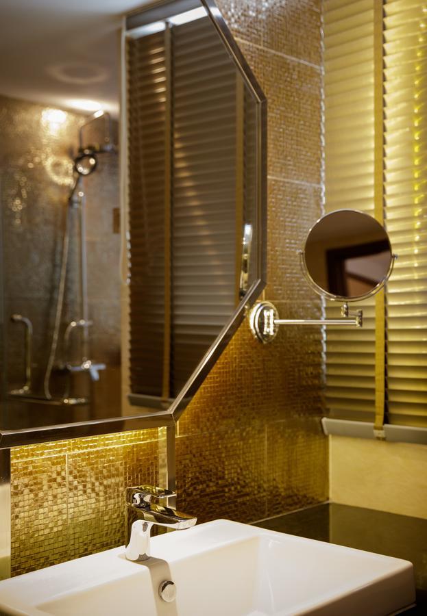 9 Suite Luxury Boutique Hotel Чіангмай Екстер'єр фото